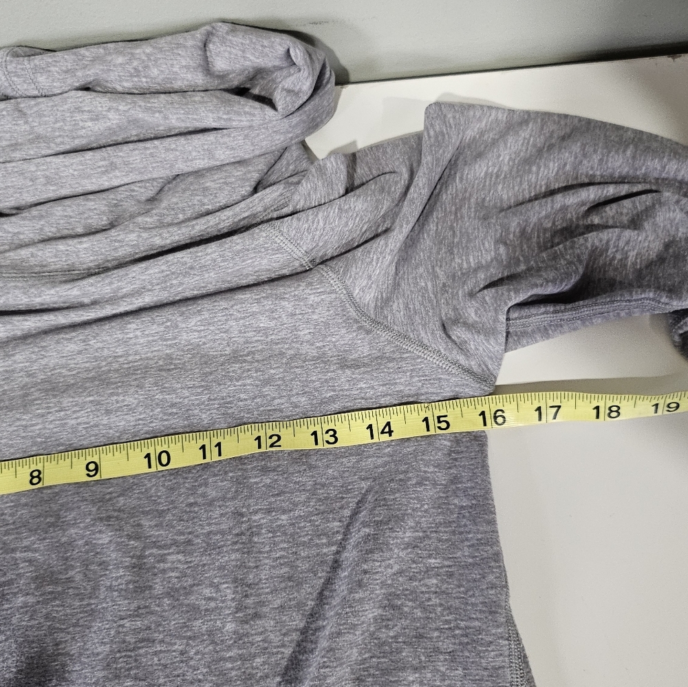Lululemon Make A Move Long Sleeve Cowl Neck Top Womens Size 4 - Picture 9 of 11